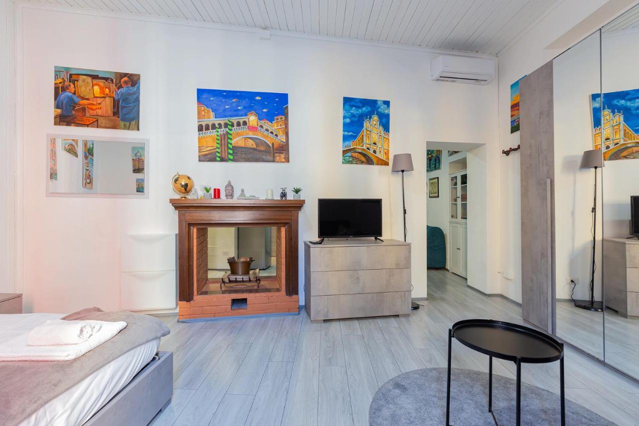 Art Design Apartment - City Center Milano Exterior foto